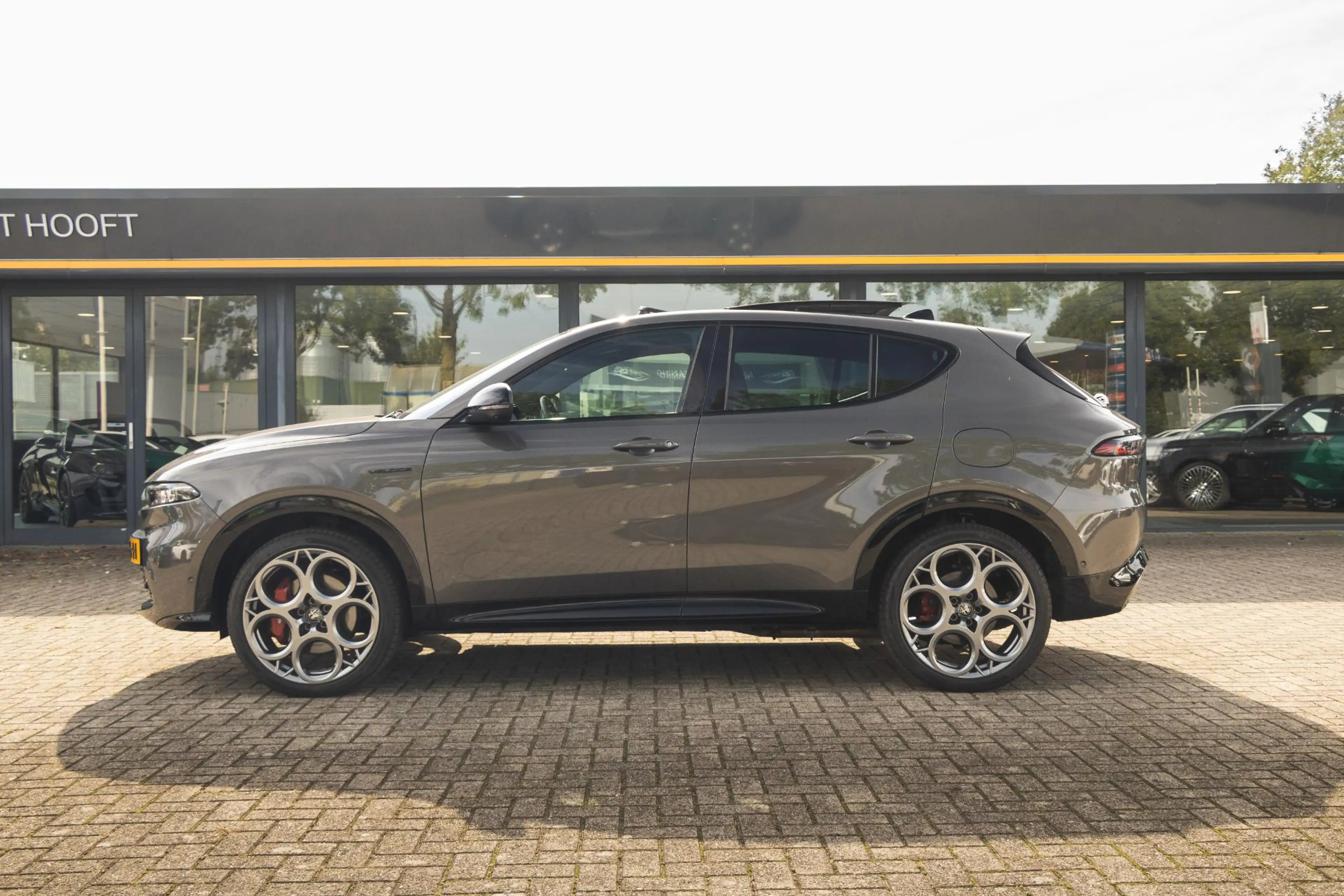Alfa Romeo Tonale 1.3T PHEV Veloce Pano Lederen — photo 4