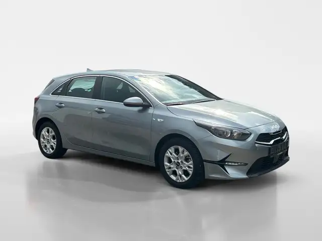 Kia Ceed view 7