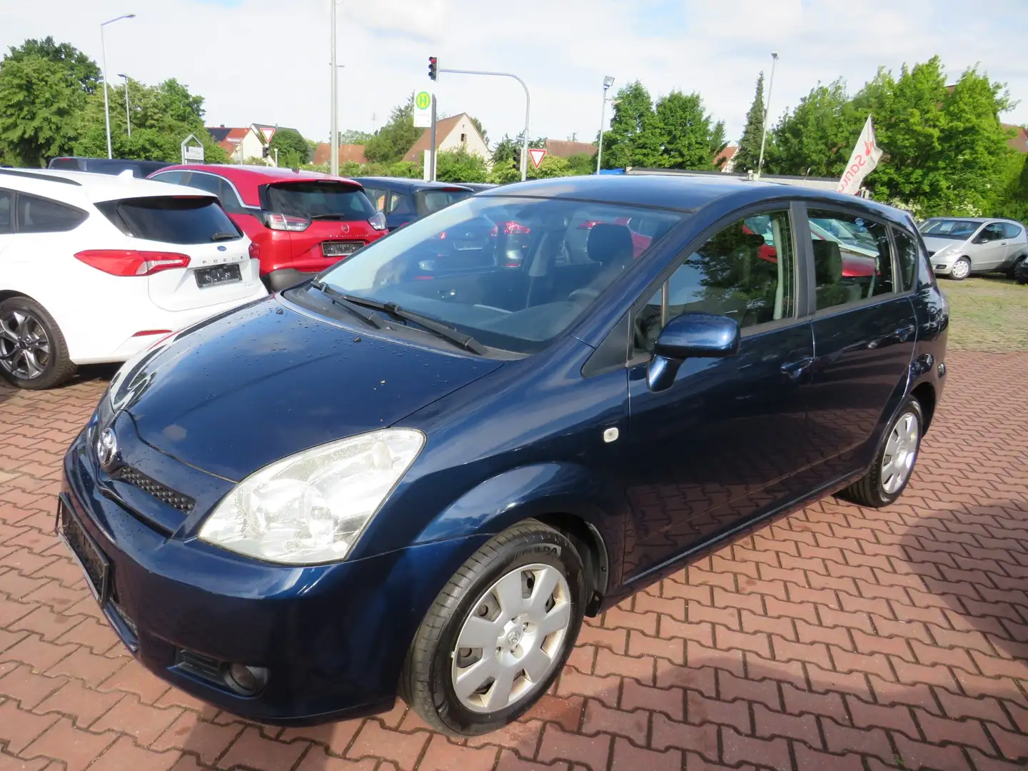 Toyota Corolla Verso COROLLA Verso 1.8 Sol*7-SITZ+TEMPO+KAA* Bleu - 1