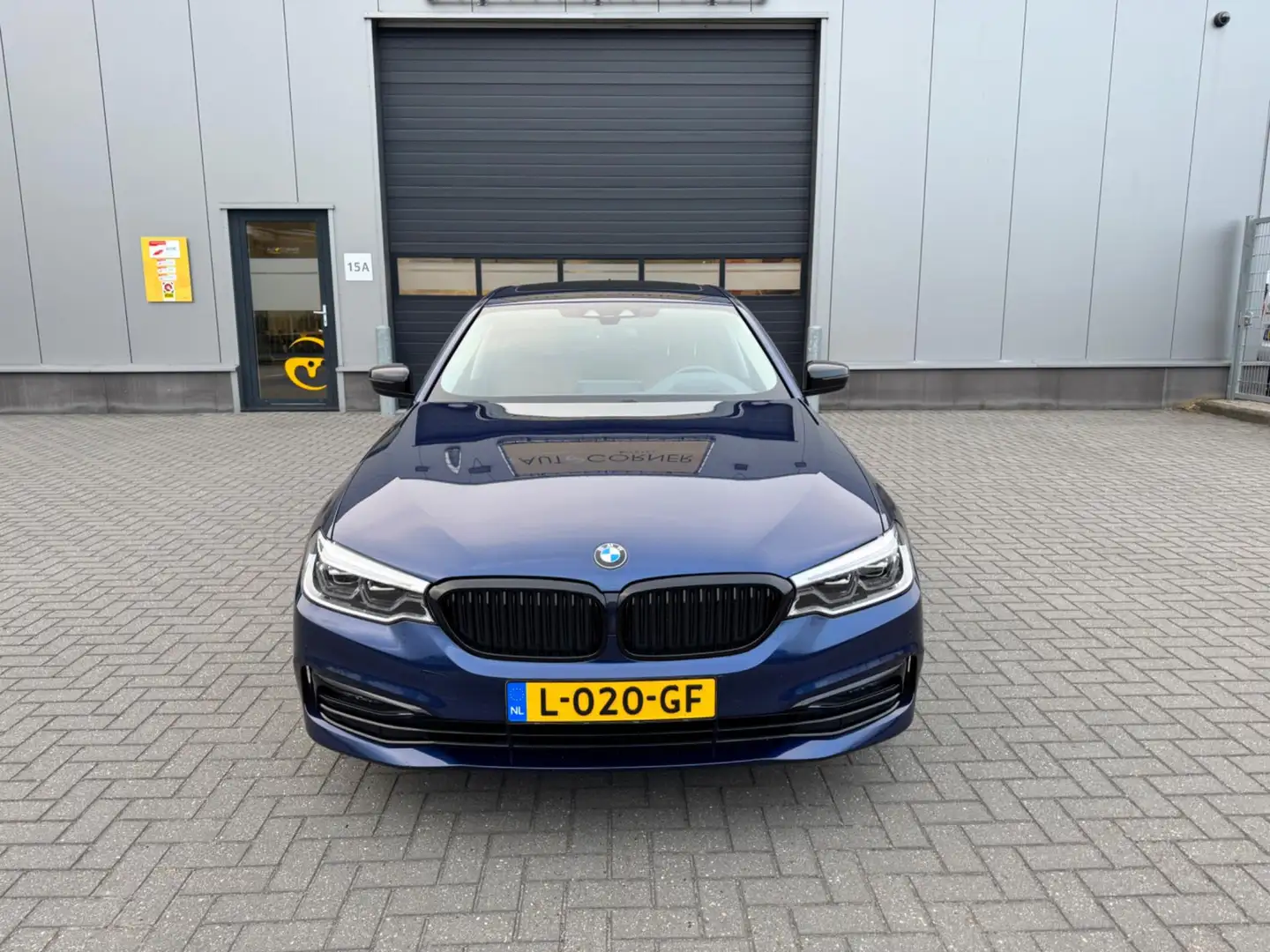 BMW 530 5-serie 530e iPerformance High Executive Blauw - 2