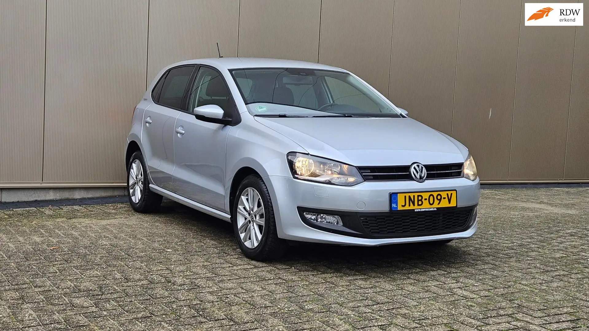Volkswagen Polo 1.4 l Highline l AUTOMAAT l Grijs - 1