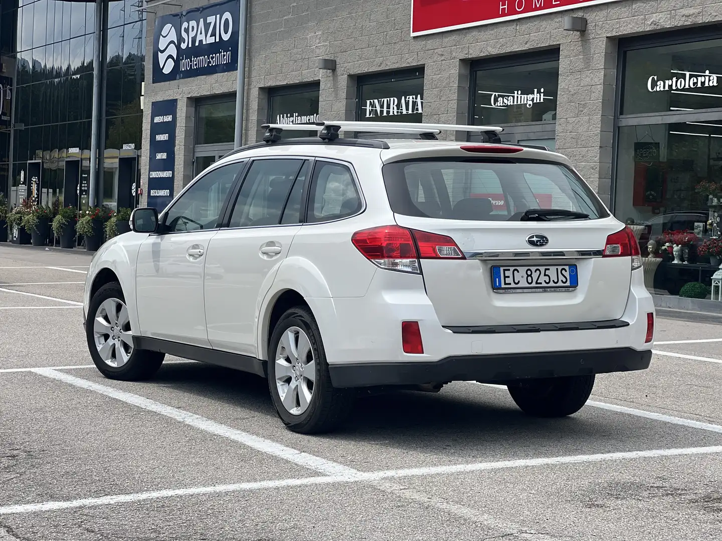 Subaru OUTBACK 2.0d VE navi 6mt - 1