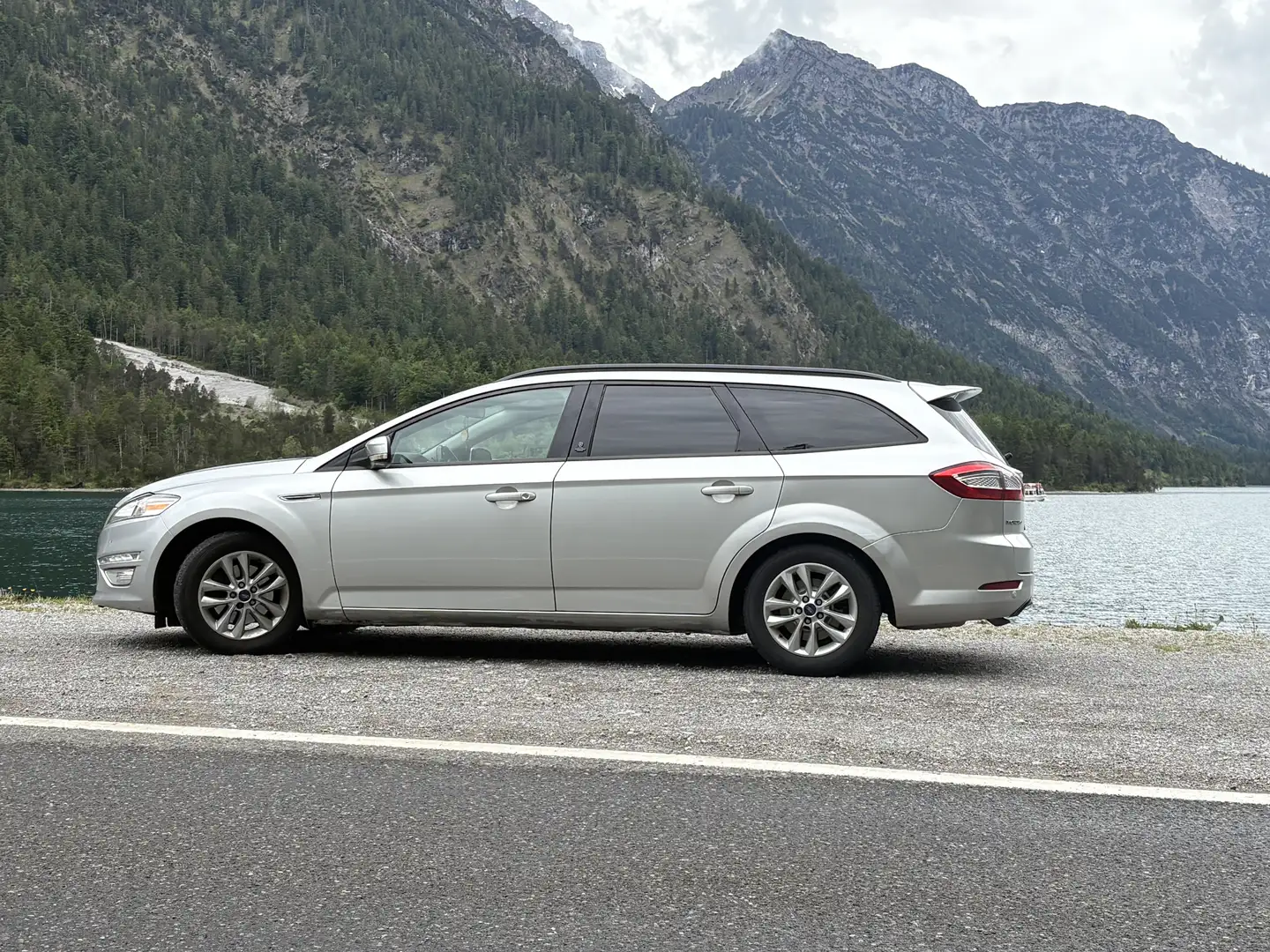 Ford Mondeo Champions League Edition 2,0 TDCi DPF - 2