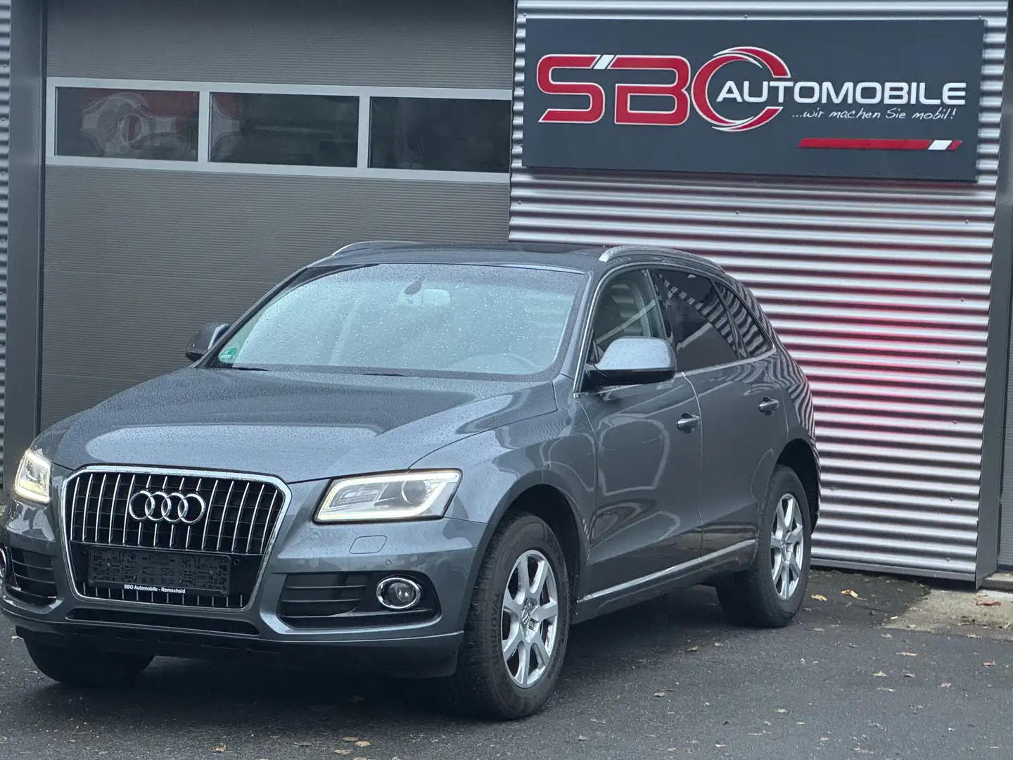 Audi Q5 2.0 TDI (120 kW) quattro Gris - 1