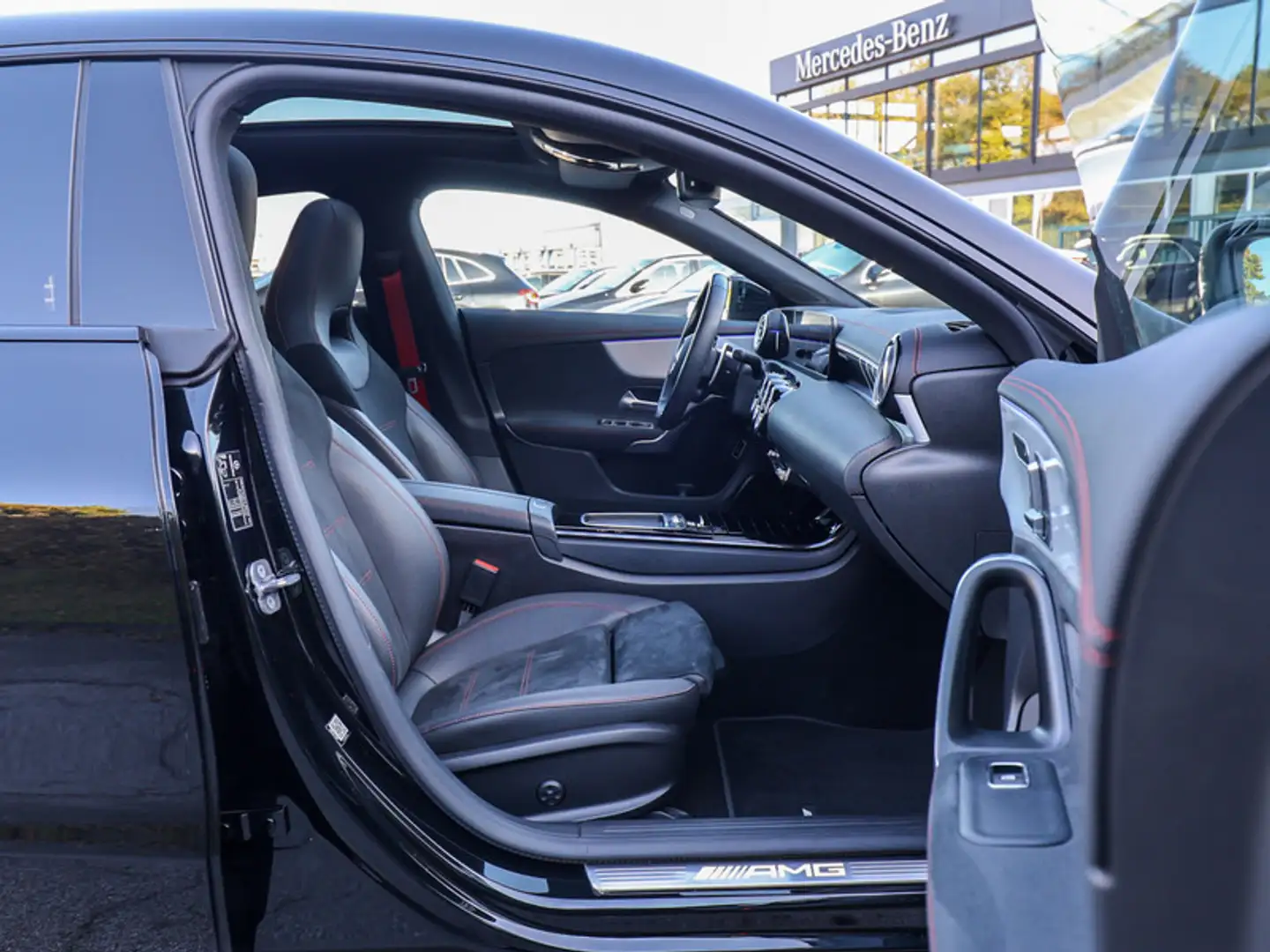 Mercedes-Benz CLA 35 AMG 4M Coupé 360/Pano/HUD/Night/Memo/19' Nero - 2