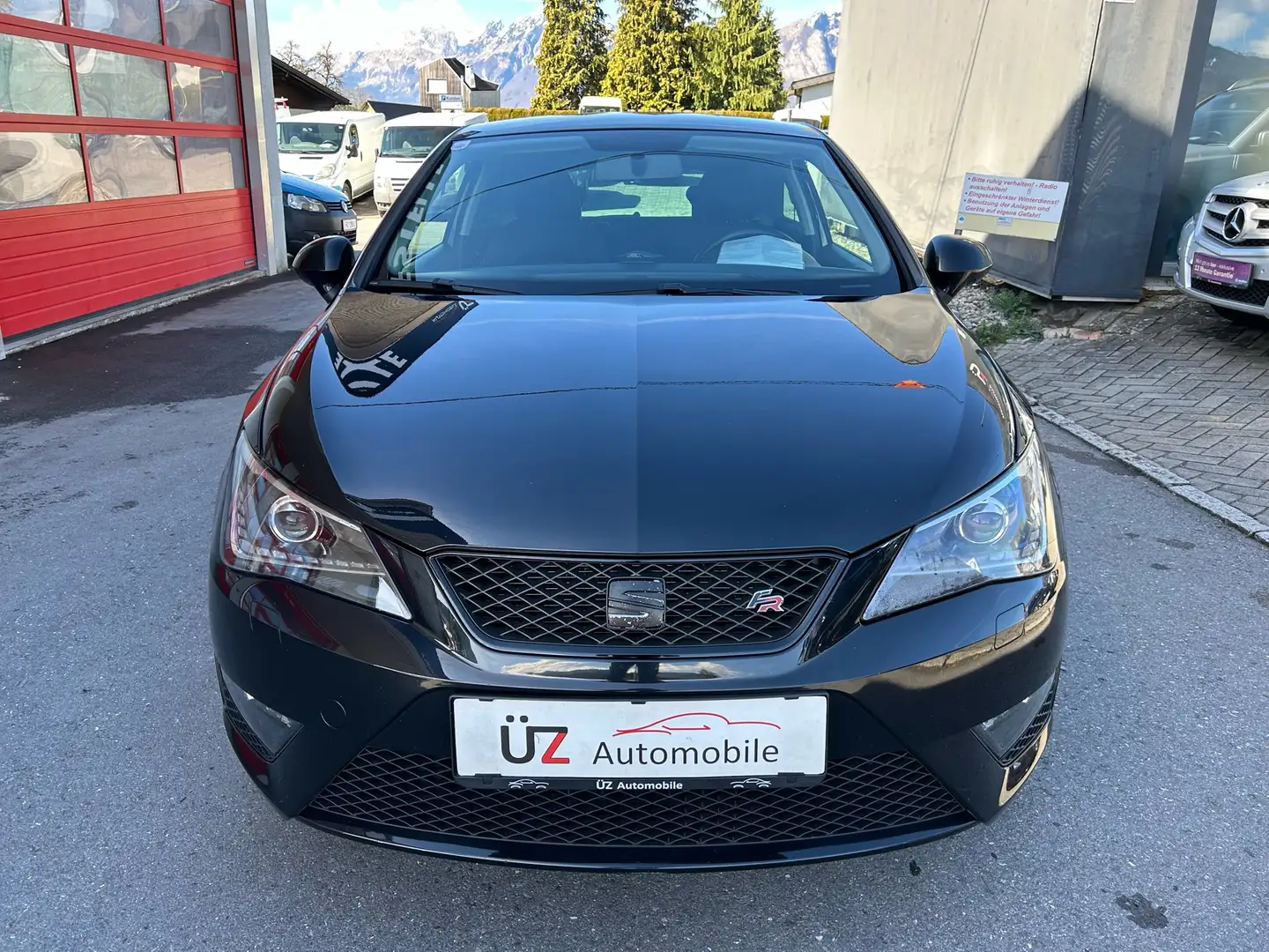 SEAT Ibiza FR Schwarz - 2