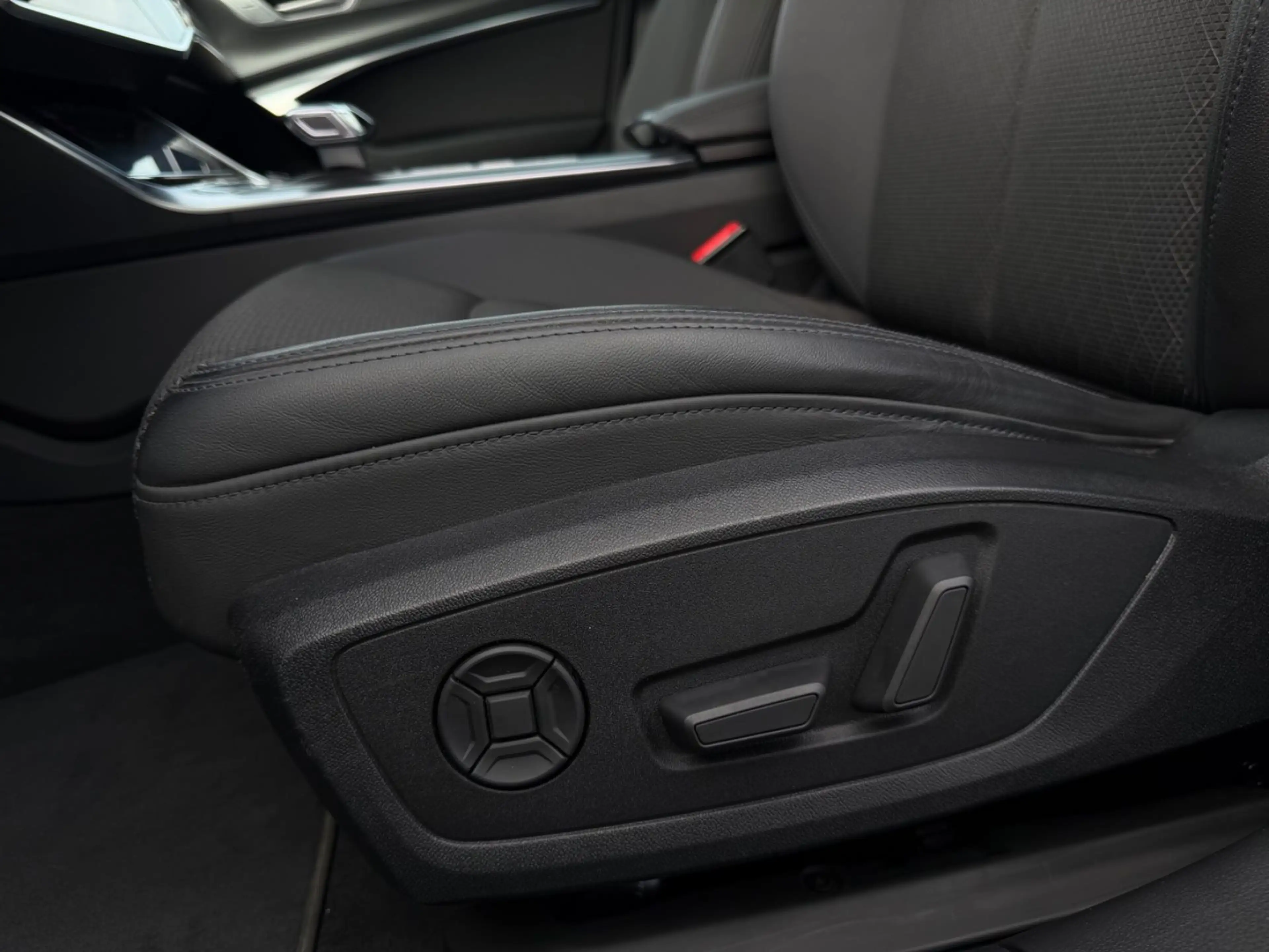 Audi A6 allroad quattro 45 TDI*Virtual*ACC*360G*Head* — photo 16