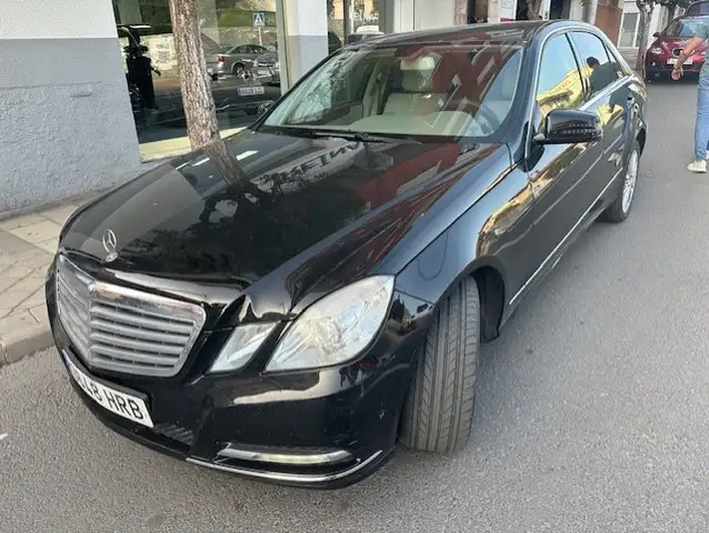 Mercedes-Benz E 350 BT Avantgarde 4M 7G Plus (4.75)