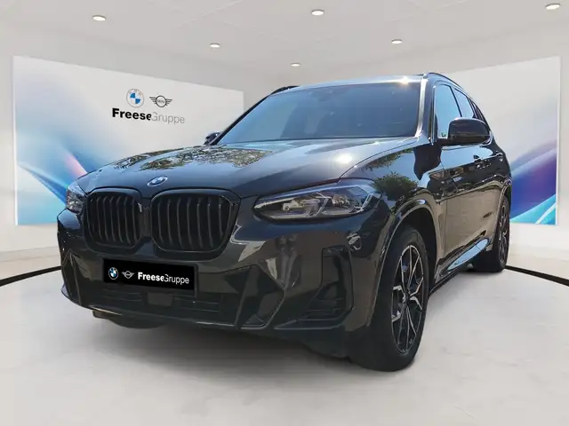 BMW X3 xDrive20d AHK Laser HEAD-UP PANO RFK HIFI LED
