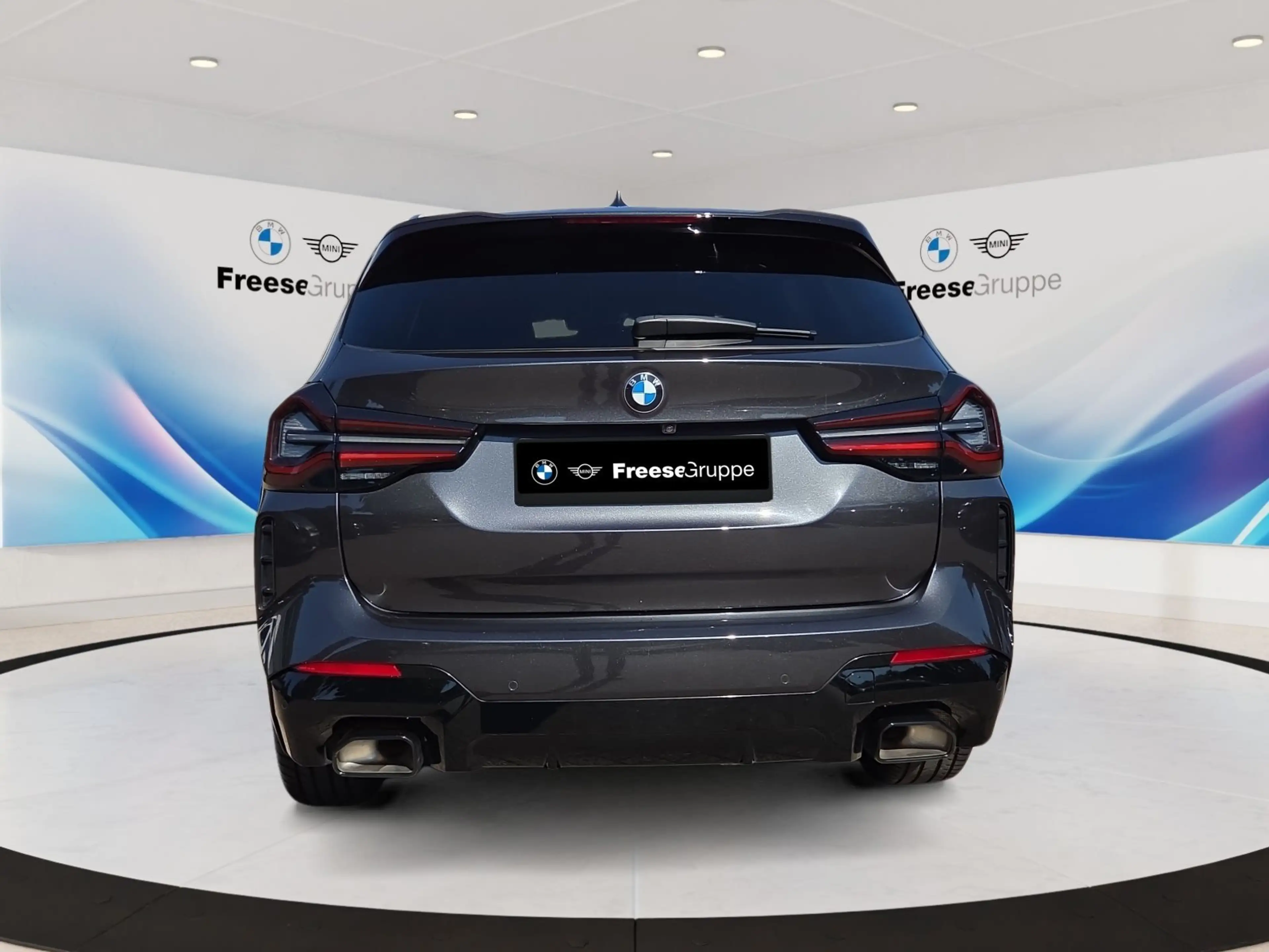BMW X3 xDrive20d AHK Laser HEAD-UP PANO RFK HIFI LED — photo 5