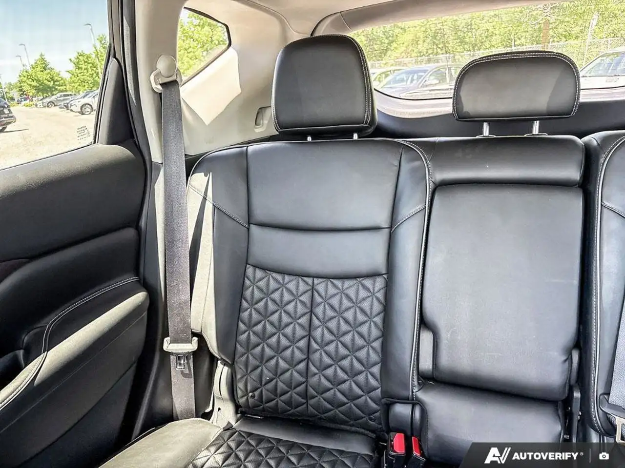 Nissan Murano снимка Nissan Murano