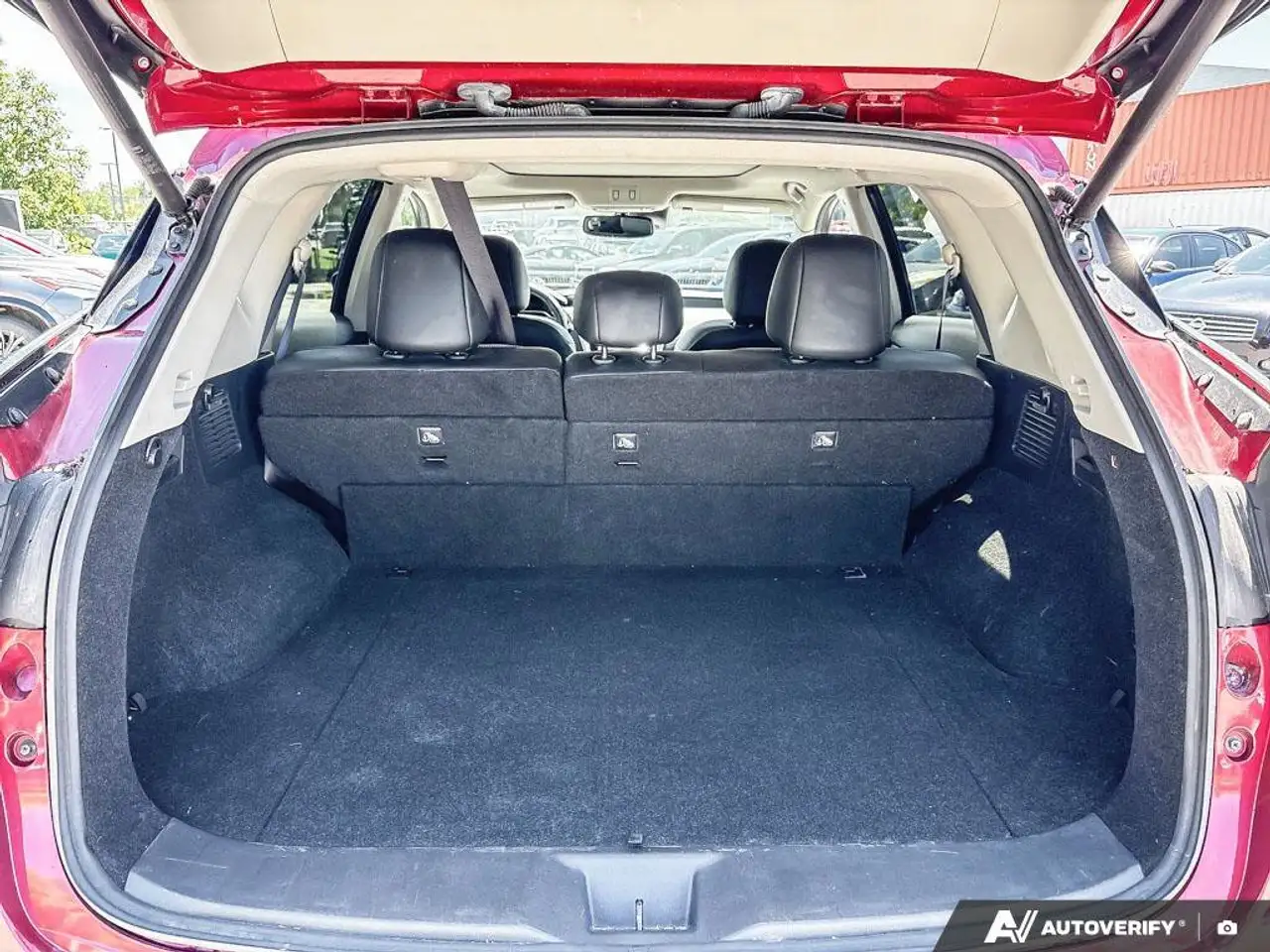 Nissan Murano снимка Nissan Murano