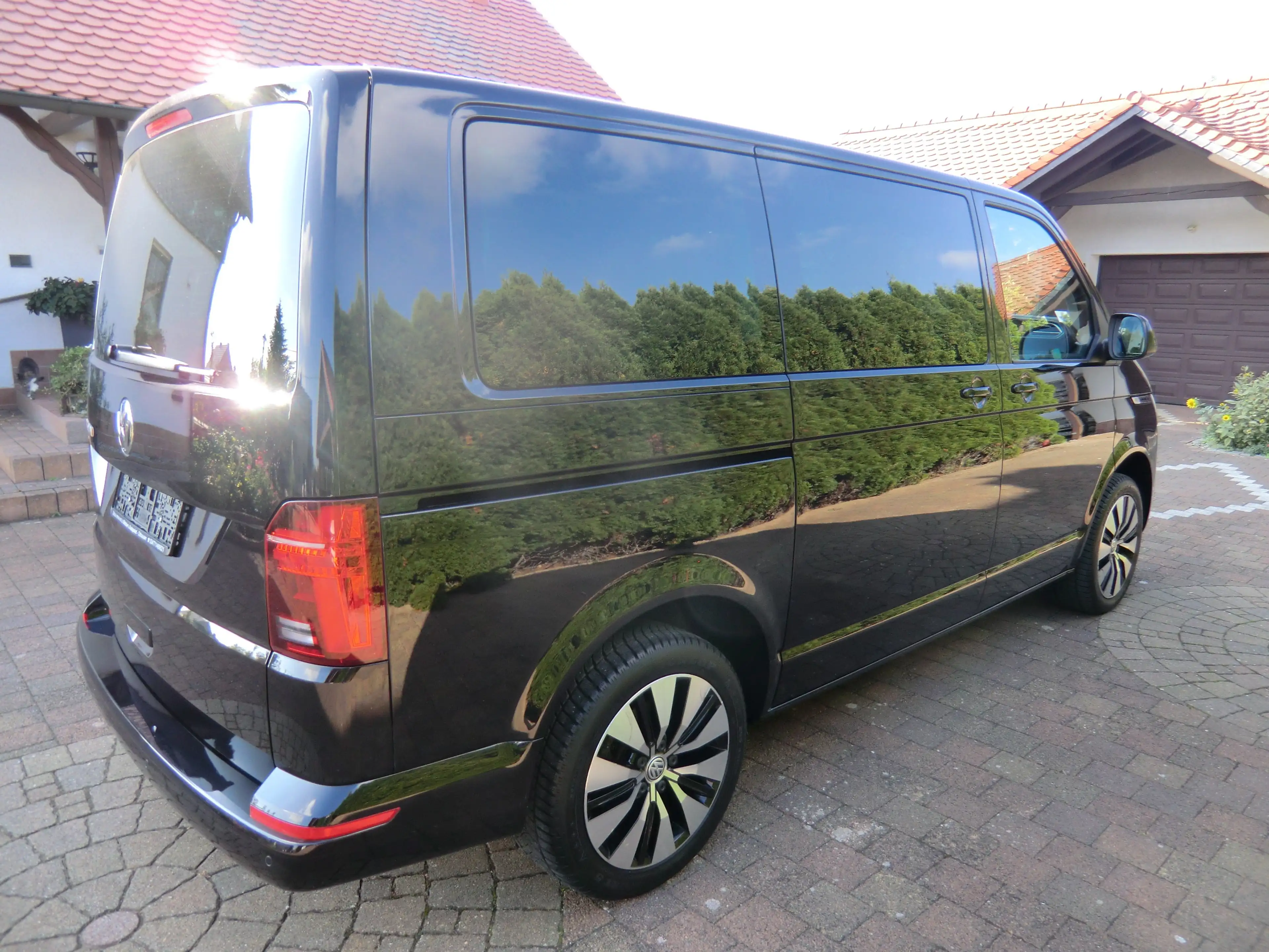 Volkswagen T6.1 Multivan Multivan C.line, 7 Sitze, LED, MwSt.,2xS.tür, — photo 4