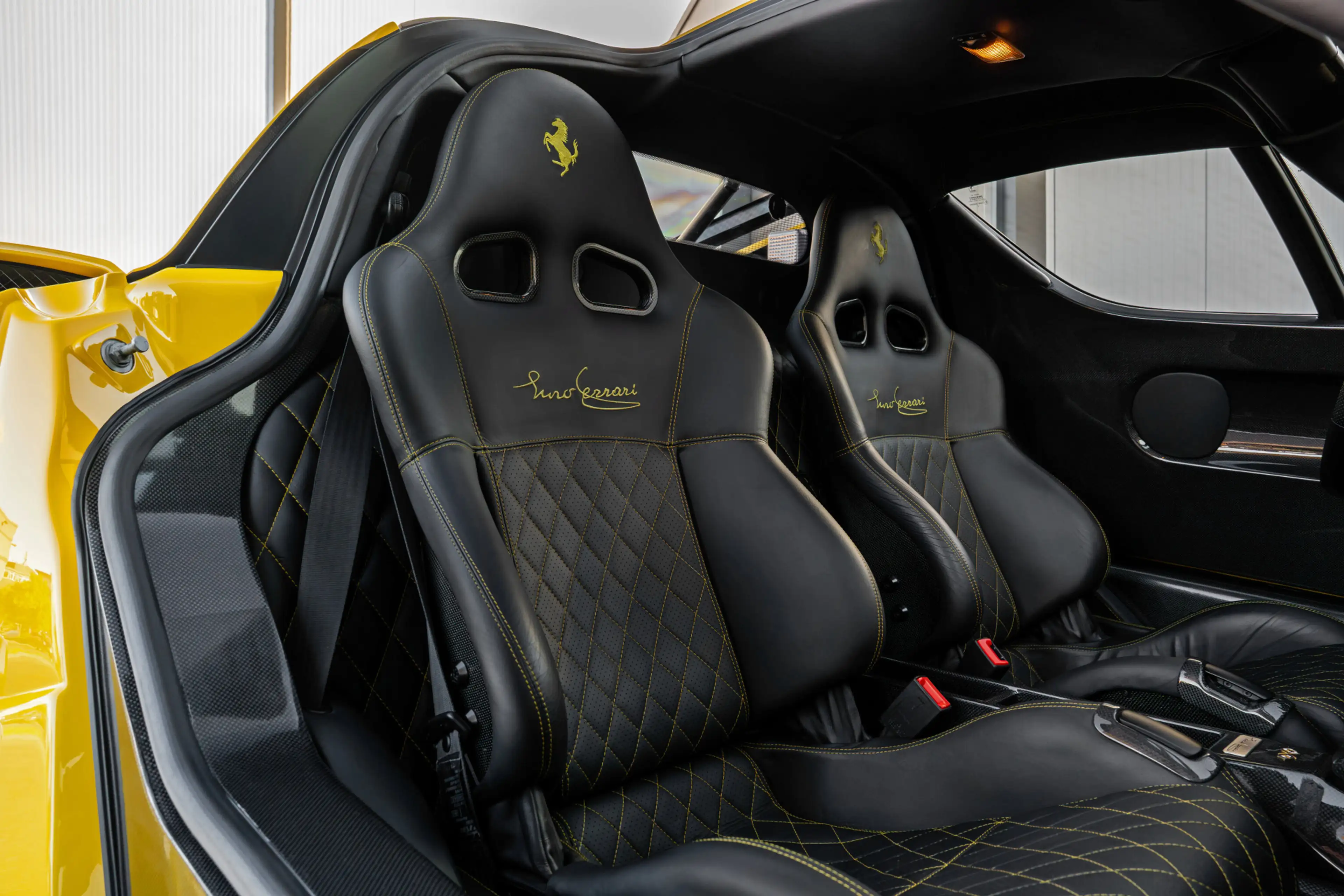 Ferrari Enzo Ferrari - Giallo Modena - 1 of only 18 — photo 4