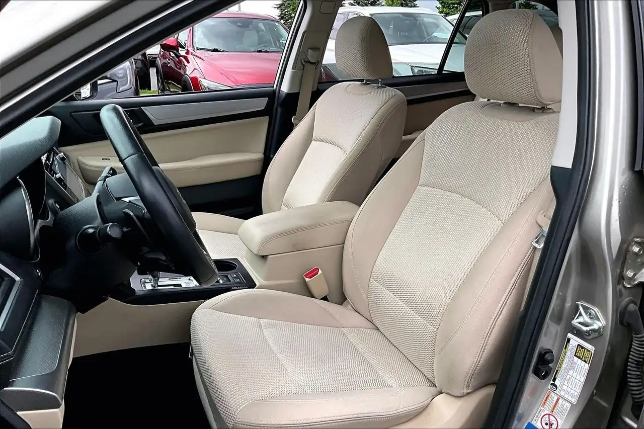 Subaru OUTBACK fotografie Subaru OUTBACK