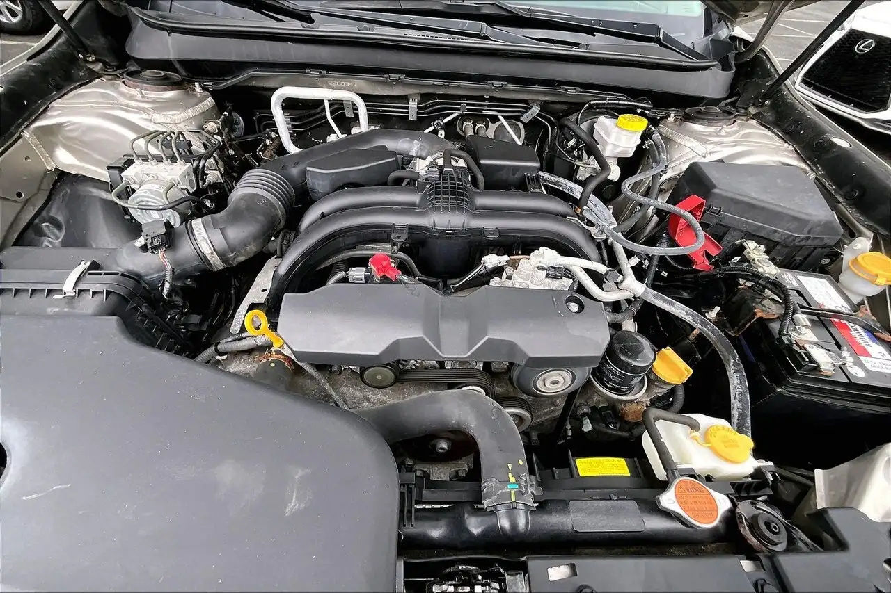 Subaru OUTBACK fotografie Subaru OUTBACK