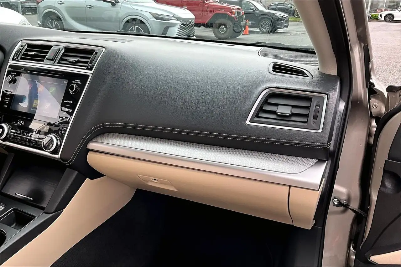Subaru OUTBACK fotografie Subaru OUTBACK