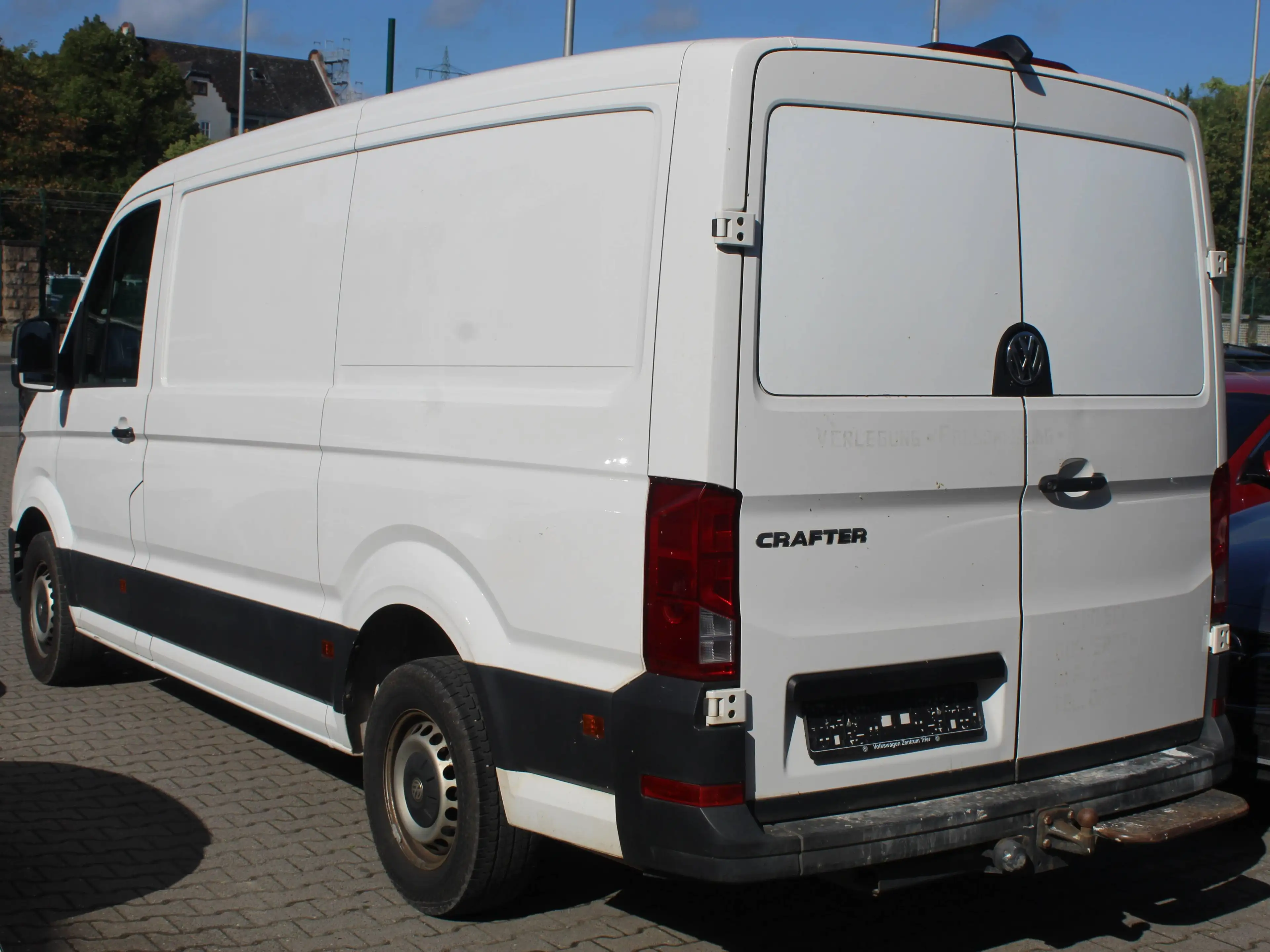 Volkswagen Crafter 30 mittellang FWD Trendline — photo 3