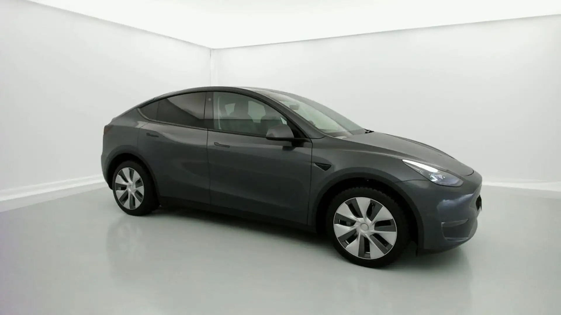 Tesla Model Y Gran Autonomía 4WD Plateado - 2