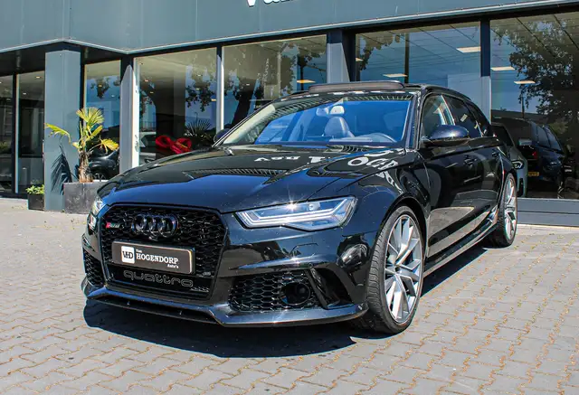 Audi RS6 4.0 TFSI AKRA Perf. PL+ 305km KERAMISCHE PANO 605P
