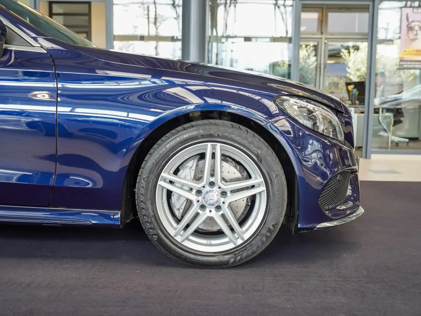 Mercedes-Benz C 180 C 180 Coupé AMG Line Leder Kamera Totwinkel LED Modrá - 2