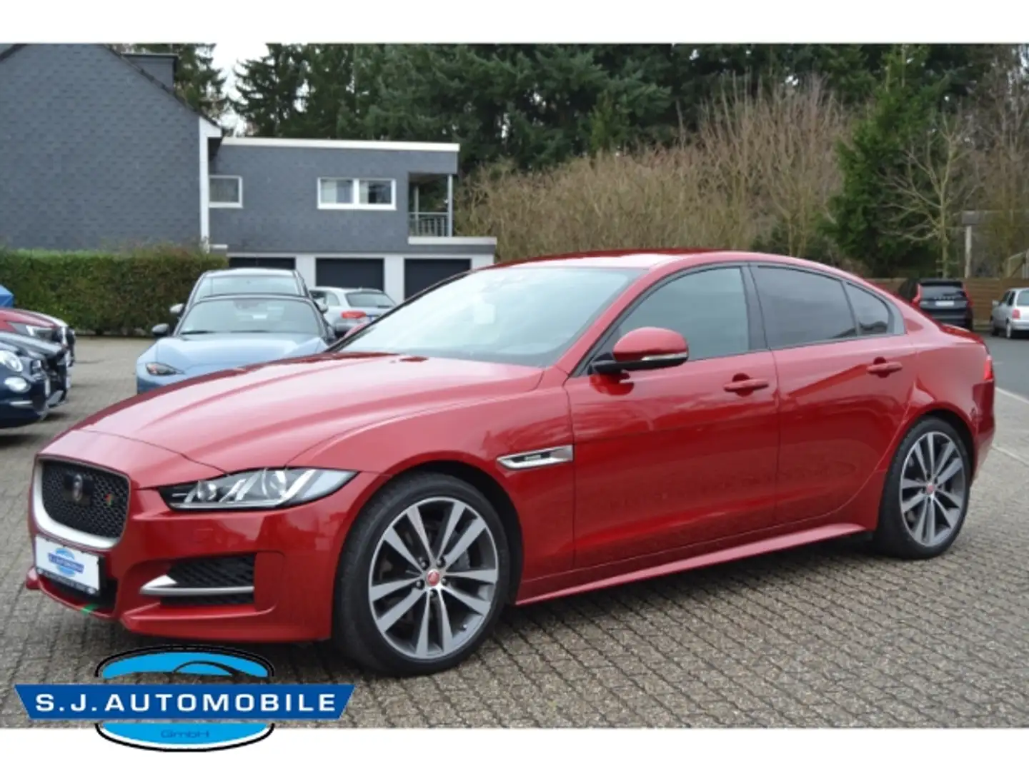 Jaguar XE R-Sport ,ACC,Bi Xenon Rot - 1