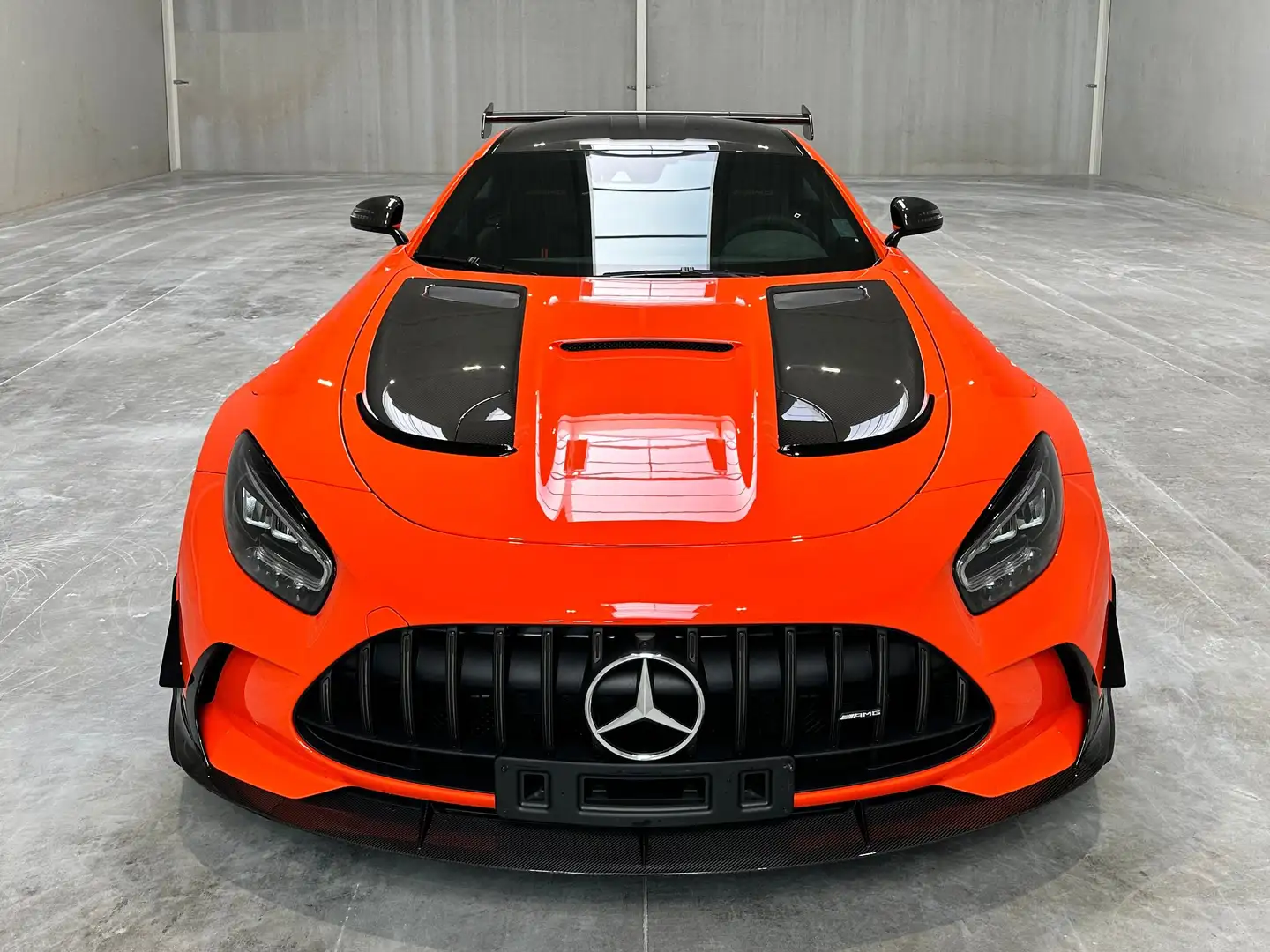 Mercedes-Benz AMG GT Black Series Оранжевий - 2