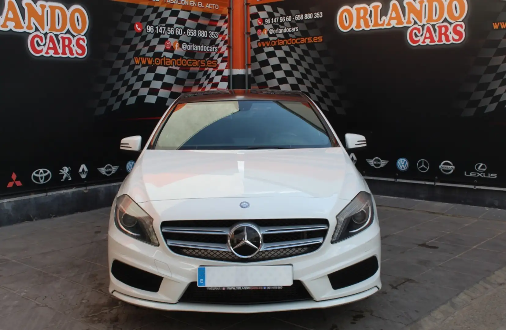 Mercedes-Benz A 200 200CDI BE AMG Line 7G-DCT White - 2
