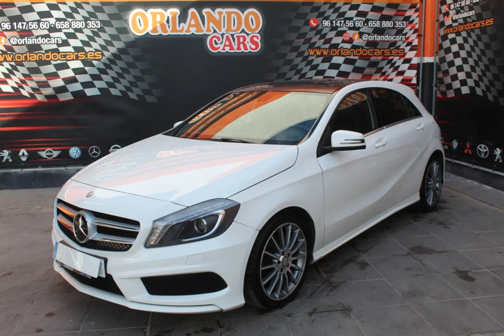 Mercedes-Benz A 200 200CDI BE AMG Line 7G-DCT White - 1