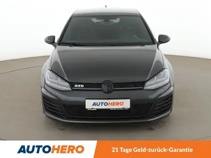Annonce voiture d'occasion Volkswagen Golf - CARADIZE