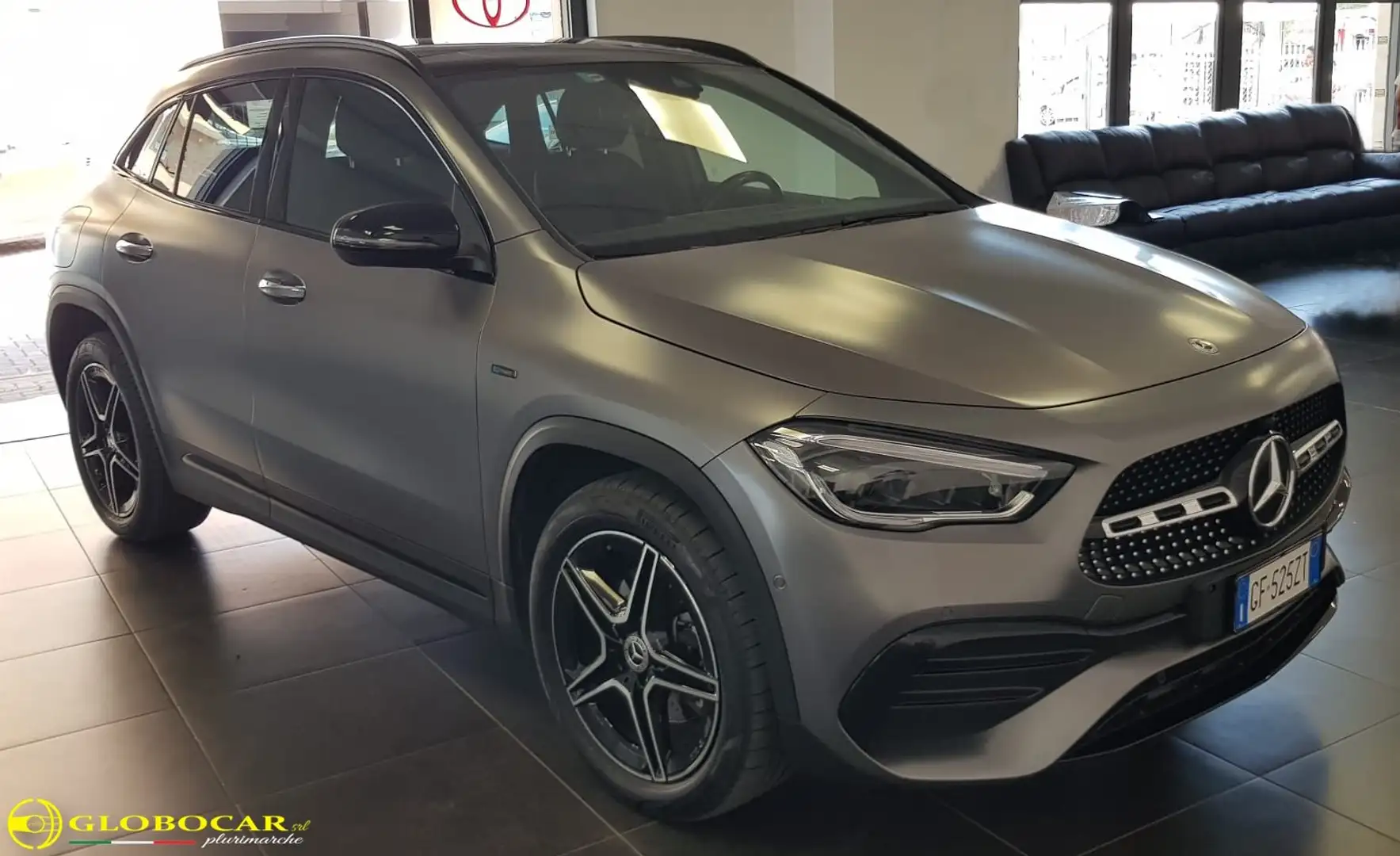 Mercedes-Benz GLA 250 GLA 250 e phev Premium AMG eq-power Šedá - 1