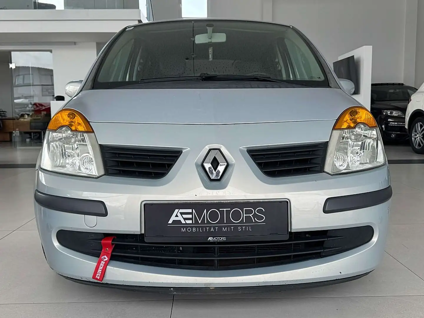Renault Modus Authentique 1,5 dCi Grau - 2