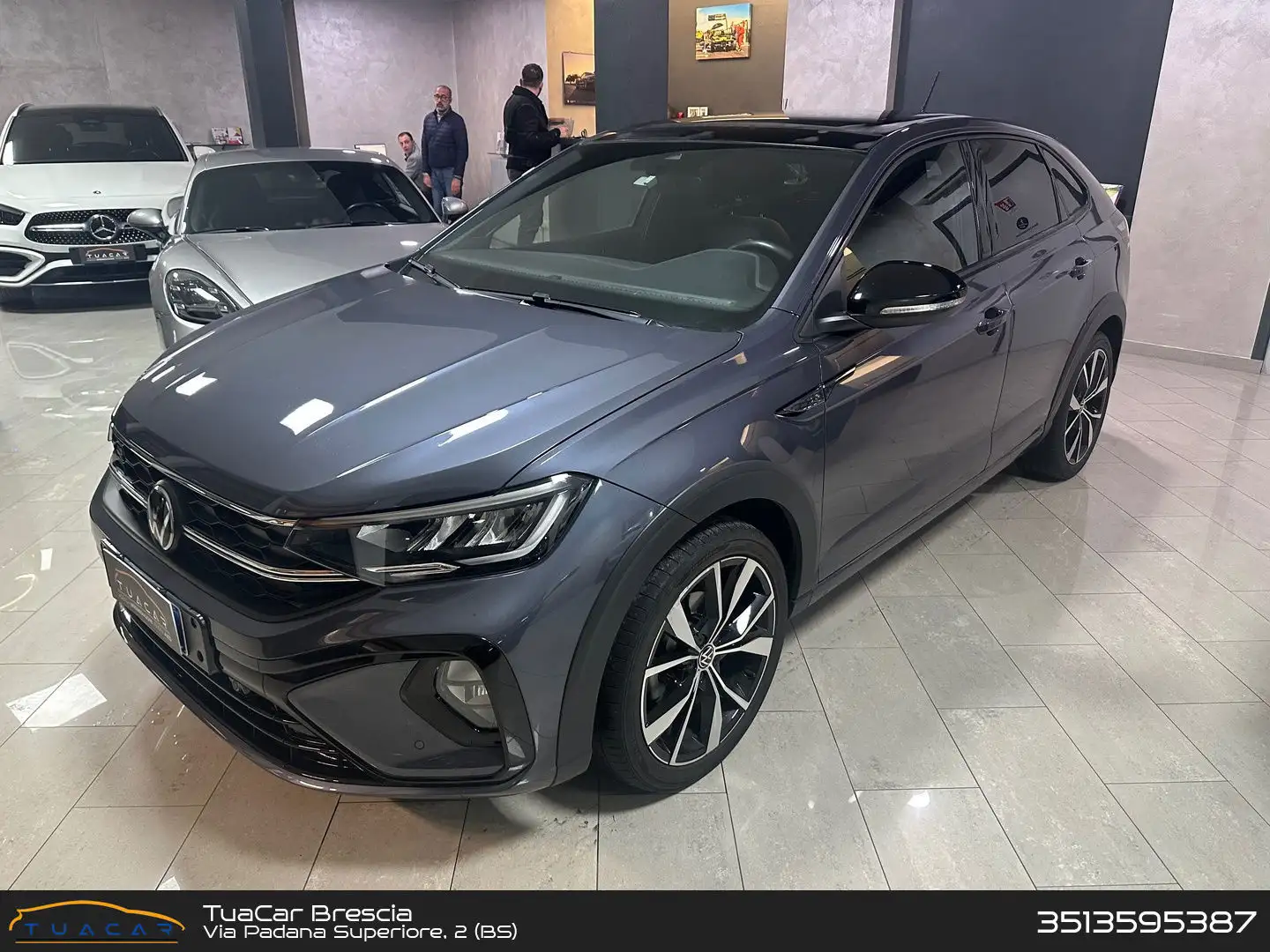 Volkswagen Taigo R Line 1.0 TSI Gris - 1