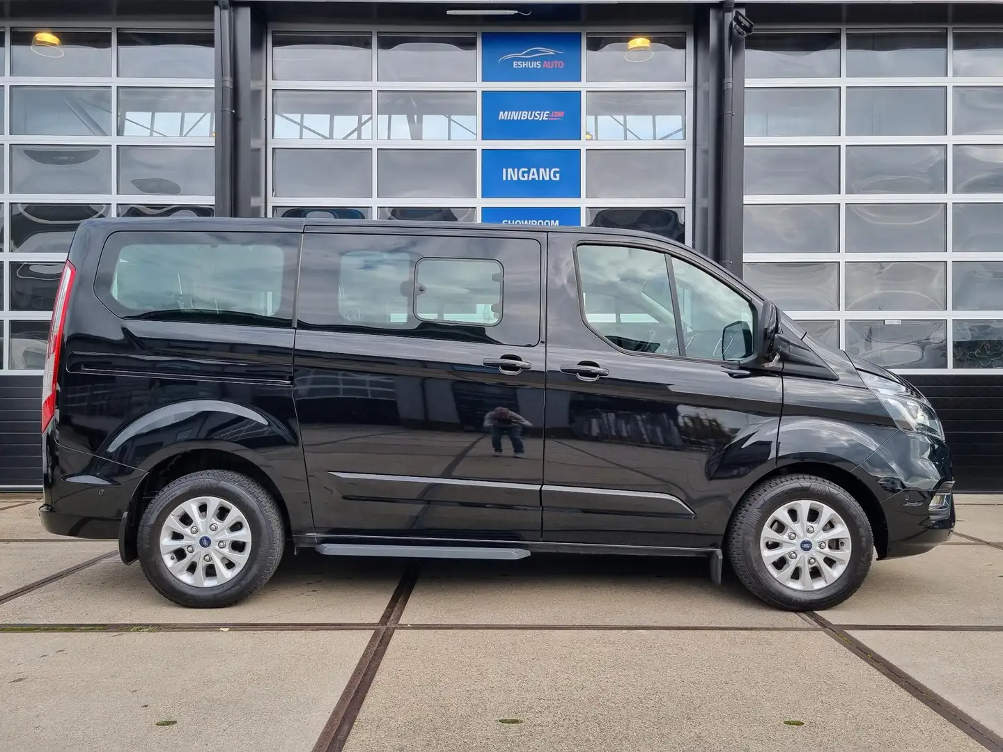 Ford Transit Custom Tourneo 320 1.0 EcoBoost L1H1 PHEV Titanium 8-PERS Noir - 2