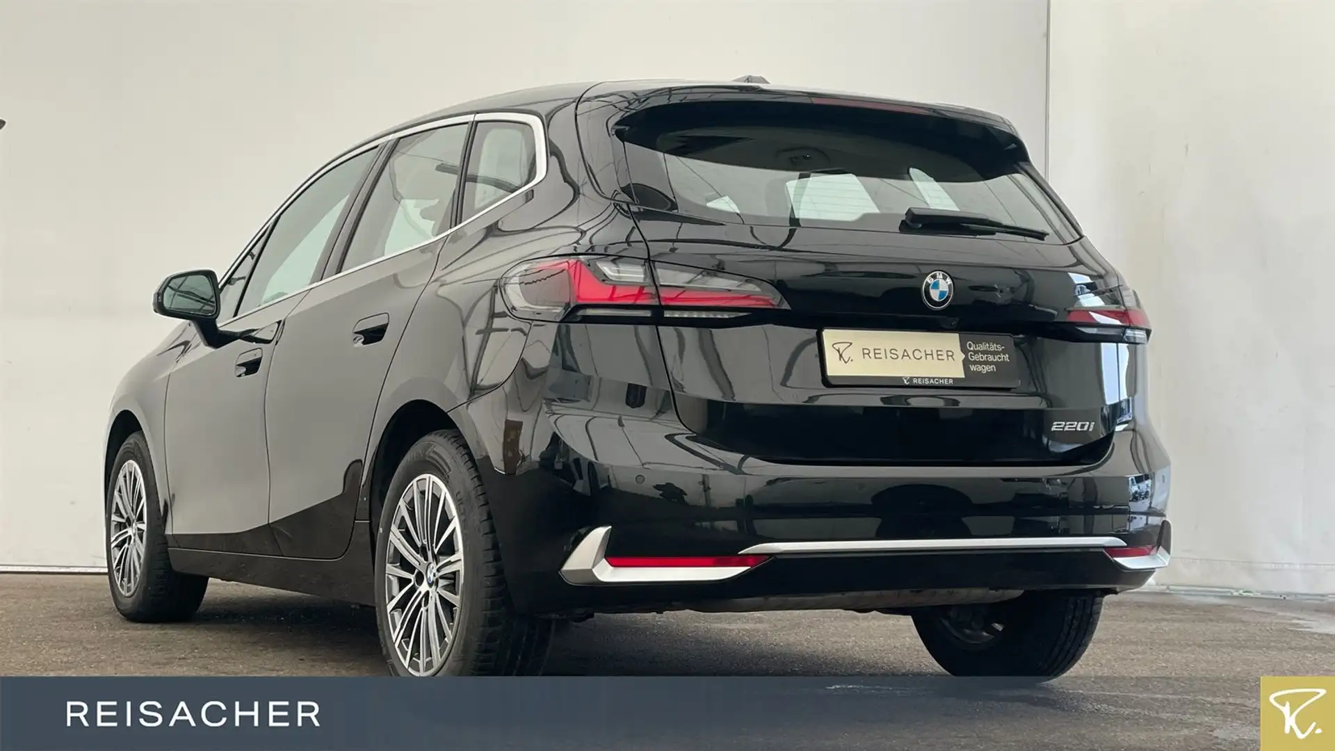 BMW 220 220i A Active Tourer AHK LCPro HUD ACC 360° 17" Schwarz - 2