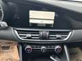 Alfa Romeo Giulia Basis Grau - thumbnail 11