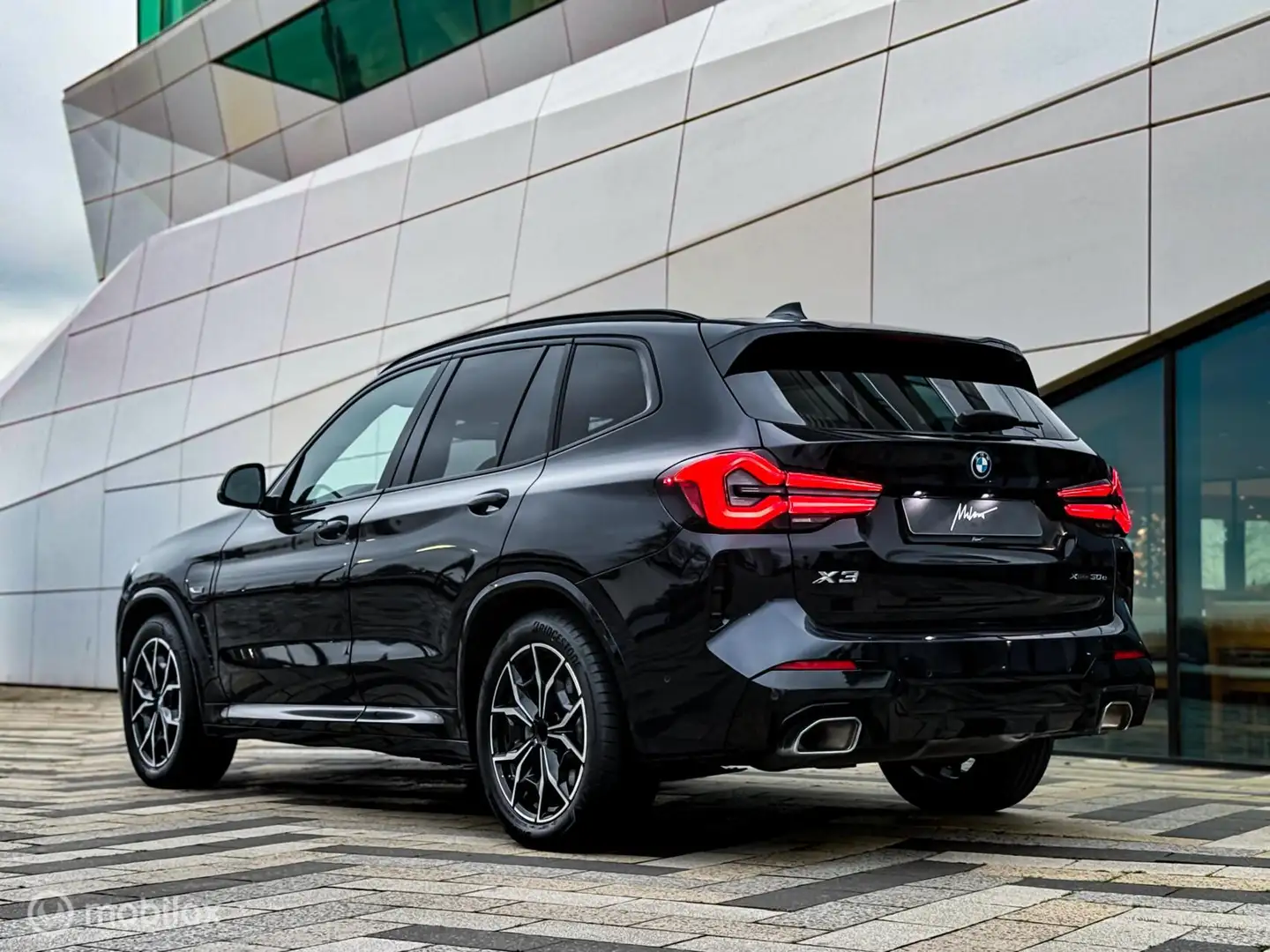 BMW X3 30e Xdrive M Sport | Pano | HUD | Laser | Stuur Ve Schwarz - 2
