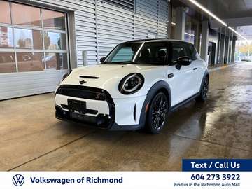 Cooper S | Sunroof | Navigation | Bluetooth | Heat