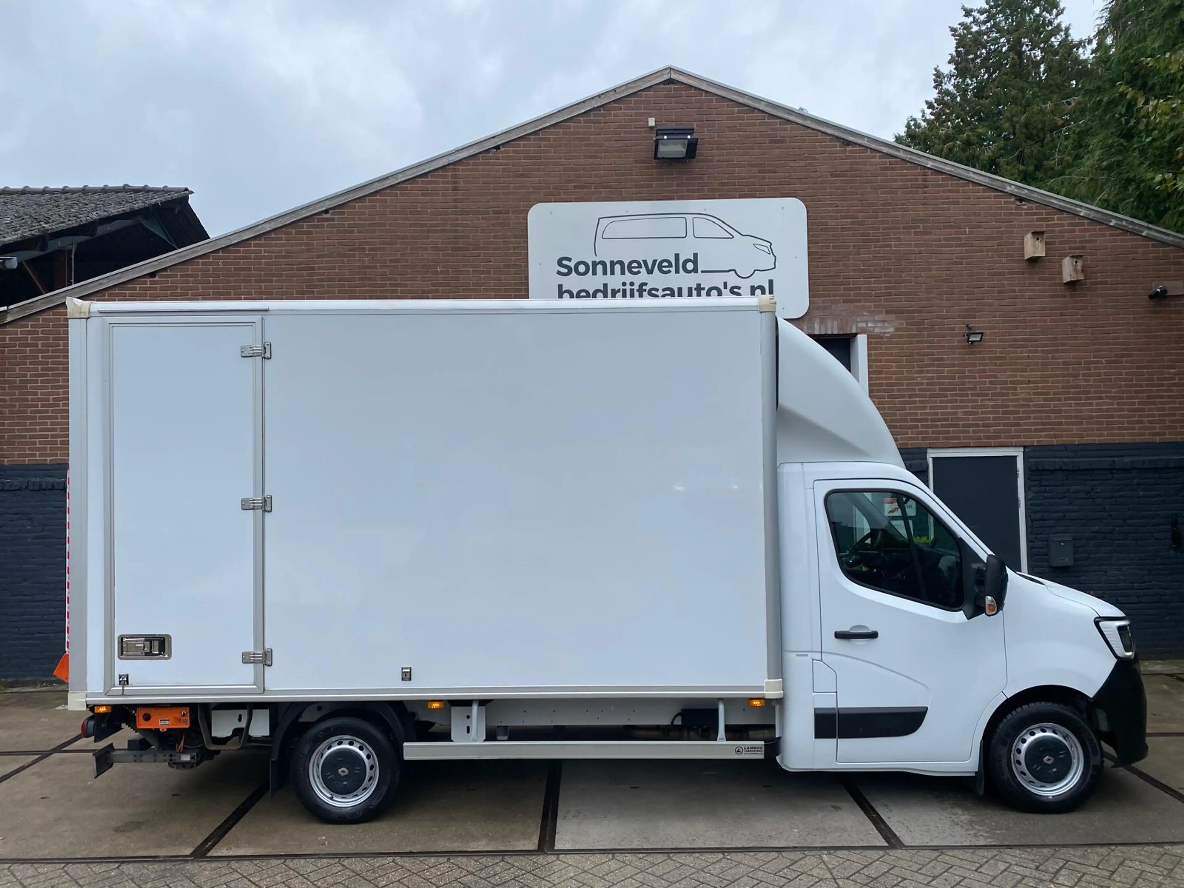 Renault Master T35 2.3 dCi 145 L3 Energy EURO VI Laadbak / laadkl — photo 9