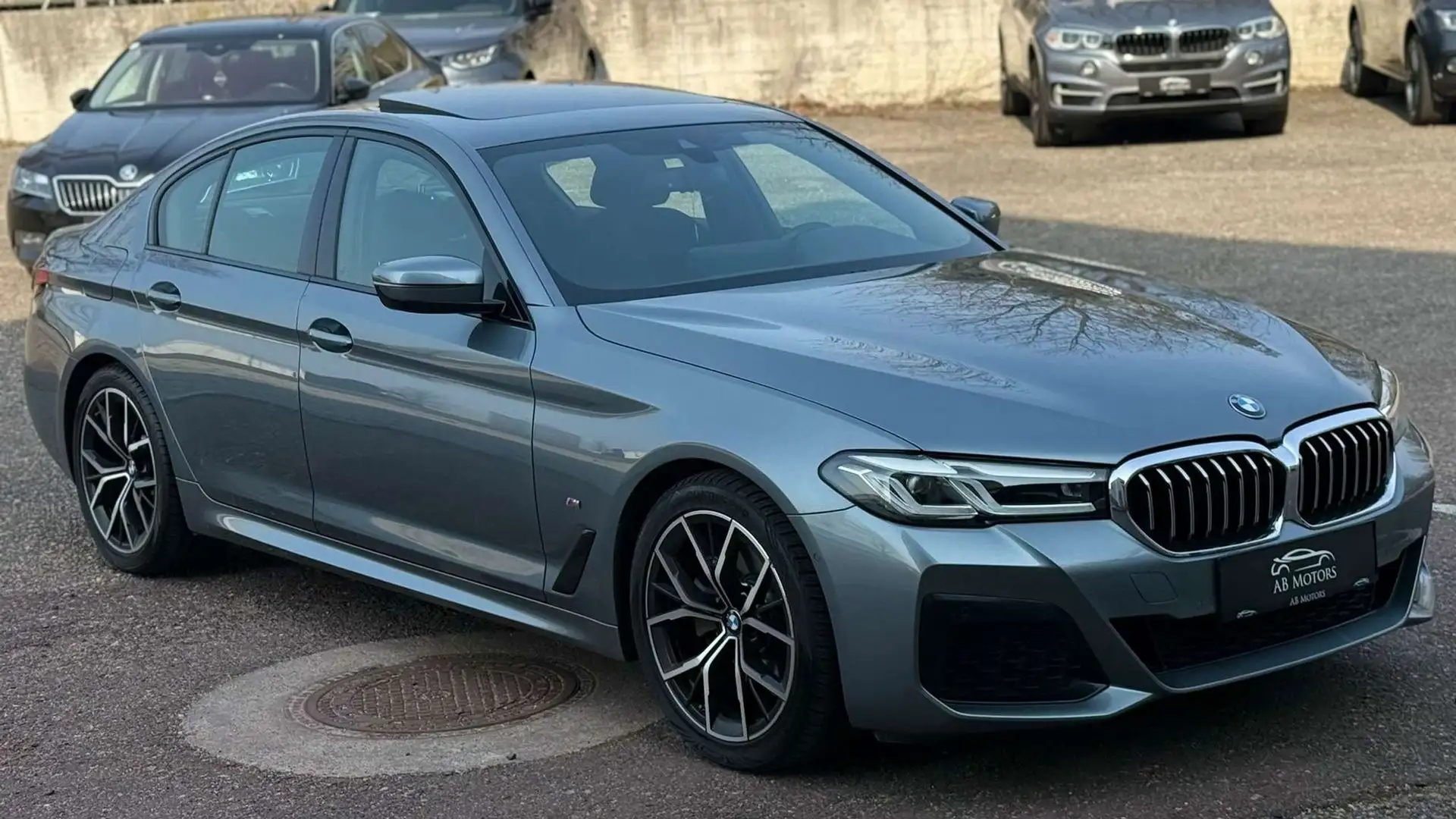 BMW 520 d M Sport ERST BESITZ! Grau - 1