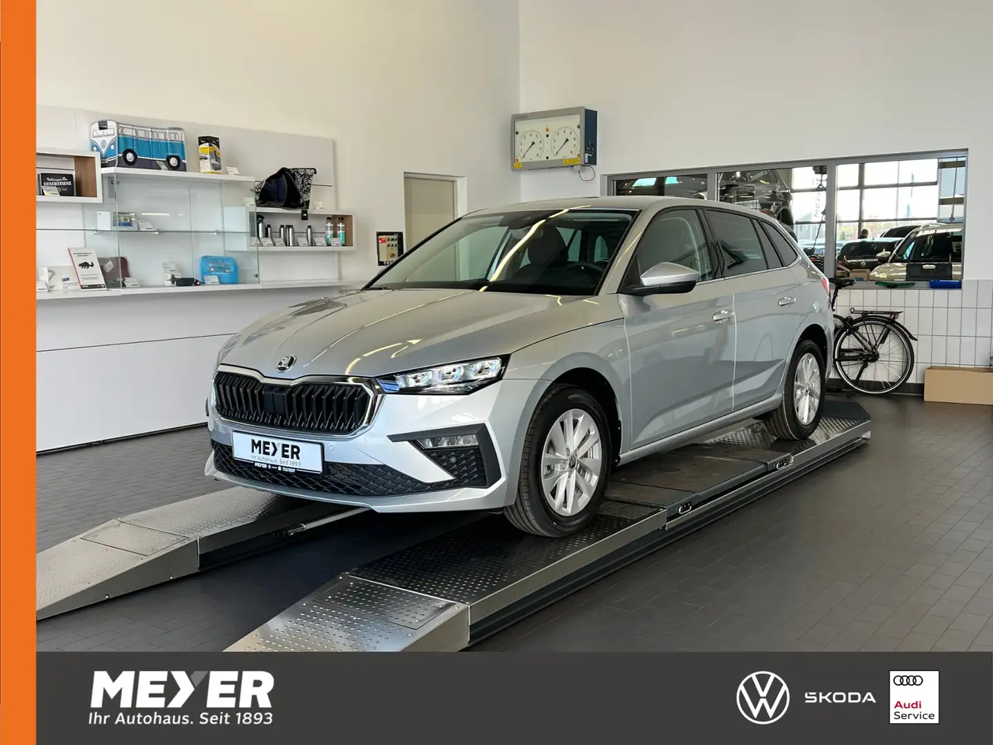 Skoda Scala Selection 1.5 TSI DSG *LED, ACC, SmartLink, Kamer Silber - 1