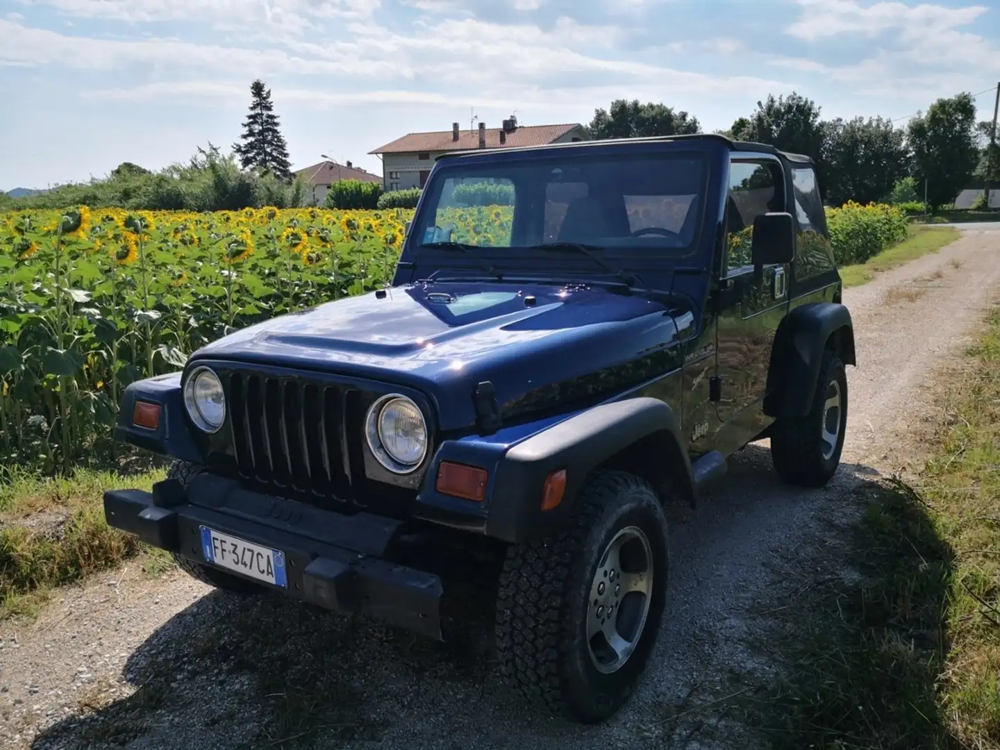 Jeep Wrangler Soft Top 2.5 - 1