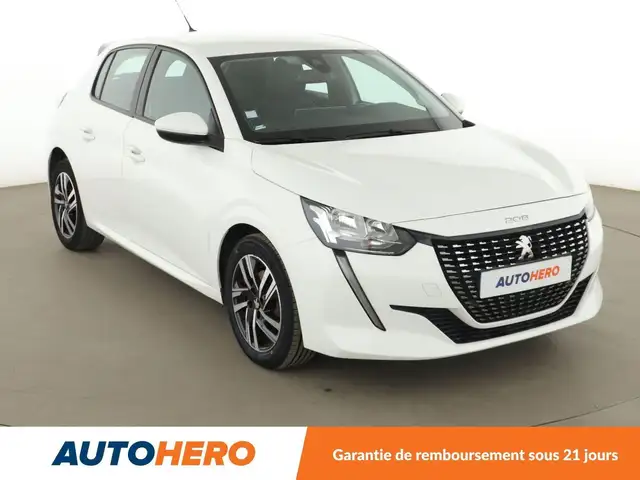 Peugeot 208 view 8