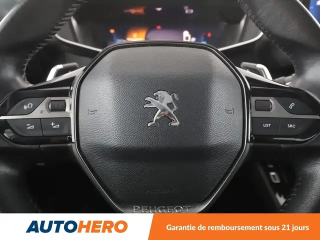 Peugeot 208 view 19