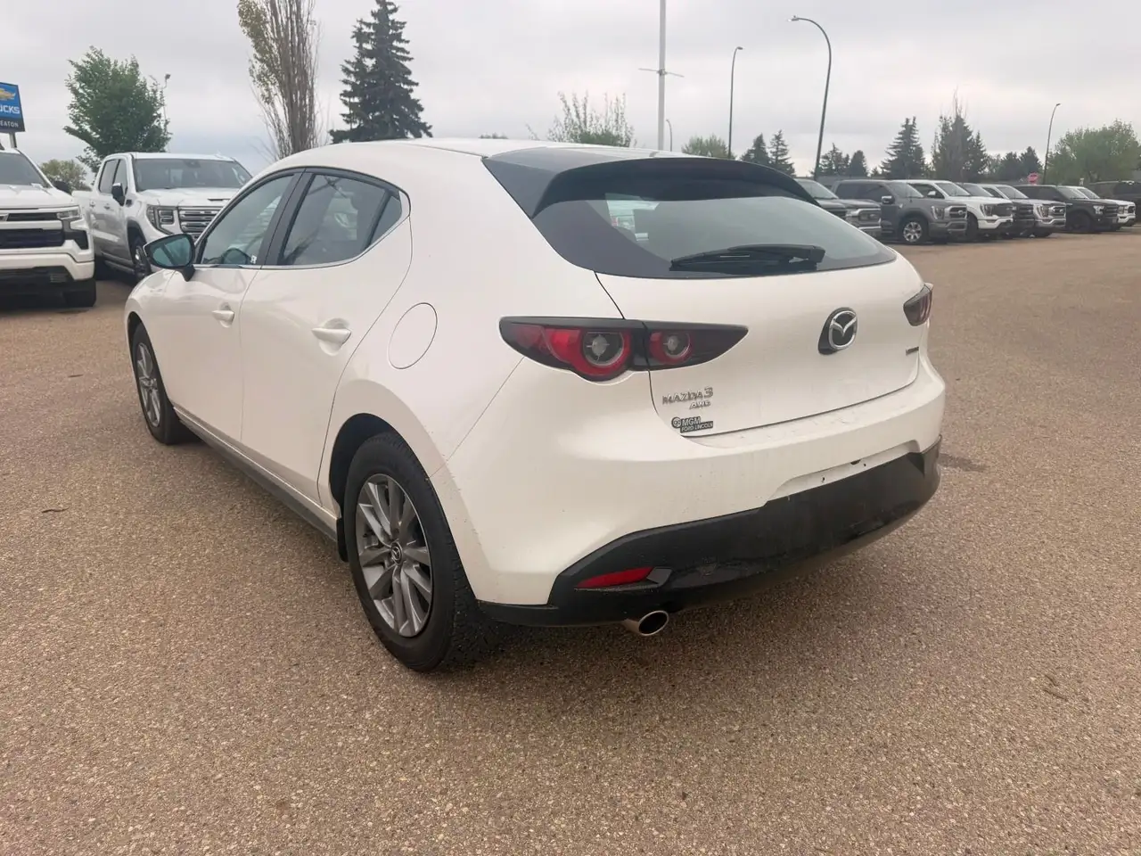 Mazda 3 снимка Mazda 3