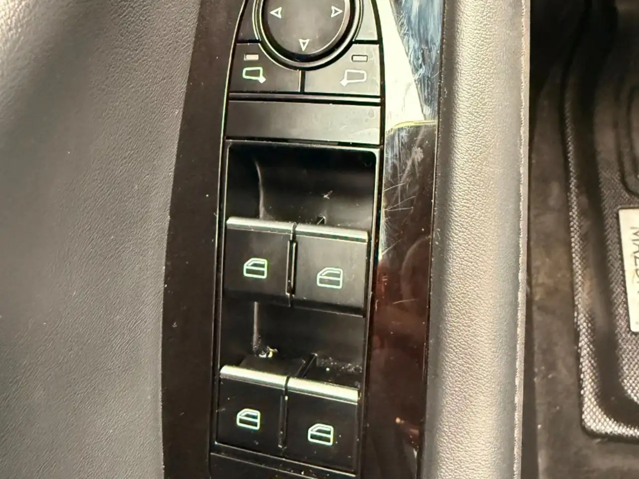 Mazda 3 снимка Mazda 3