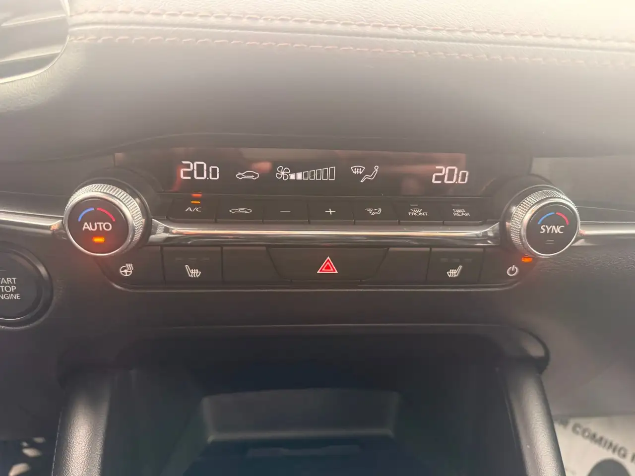 Mazda 3 снимка Mazda 3