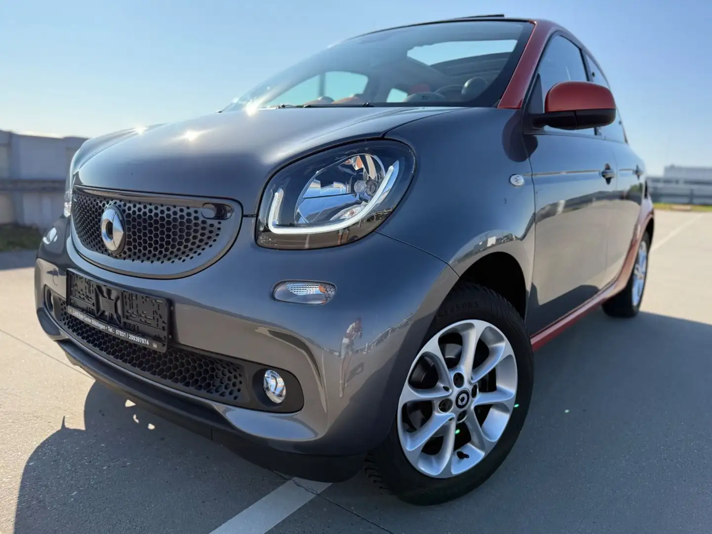 smart forFour SMART FORFOUR 1.0*FALTDACH*AUTO*NAVI*LED*CAM* Gris - 1