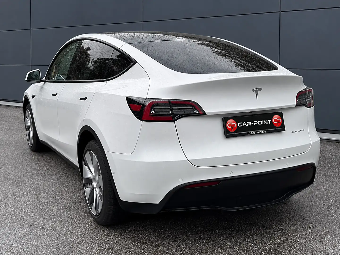 Tesla Model Y Maximale Reichweite Dual AWD Weiß - 2