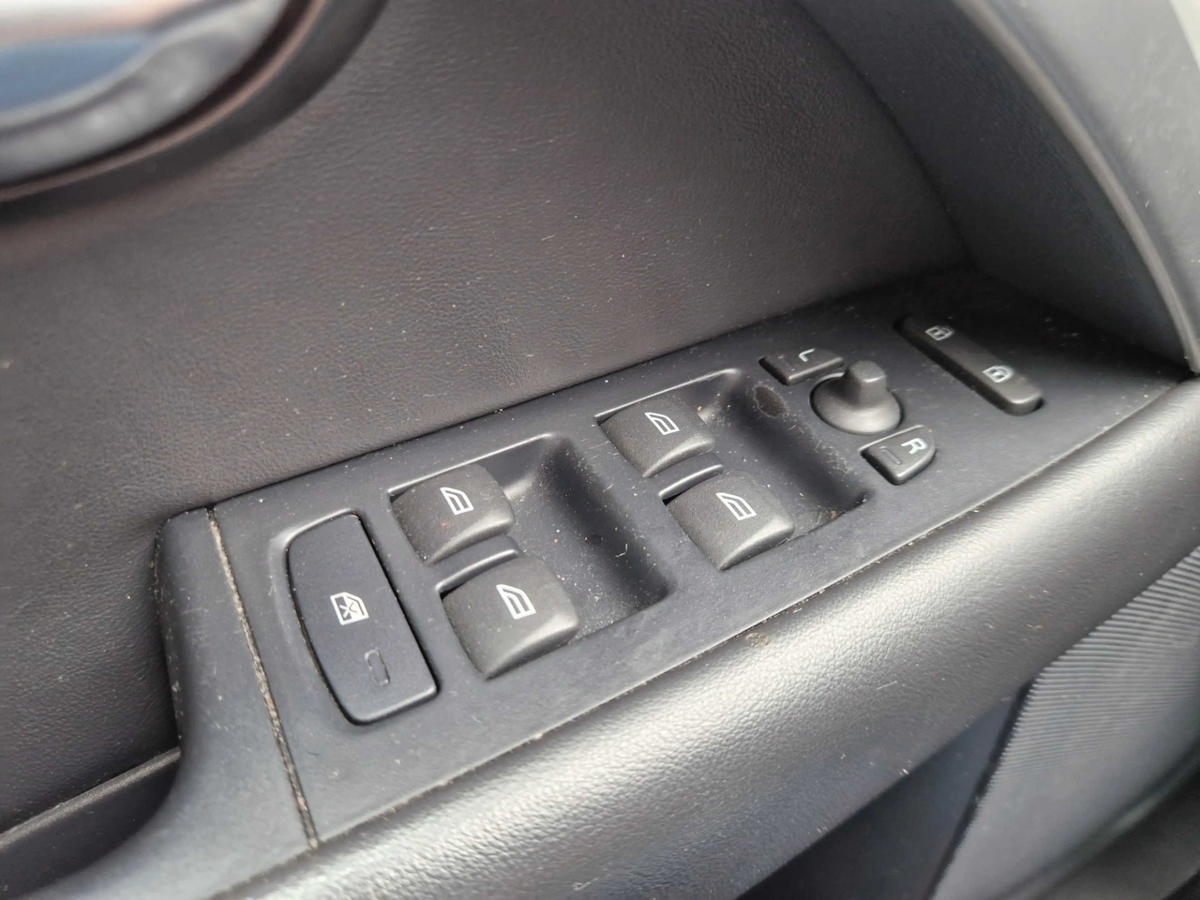 Volvo S80 1.6 T4 Automaat Kinetic Dealer onderhouden — photo 13